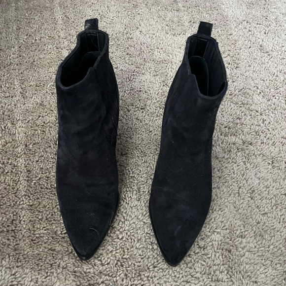 Marc Fisher Shoes - Marc Fisher Western Bootie Size 7